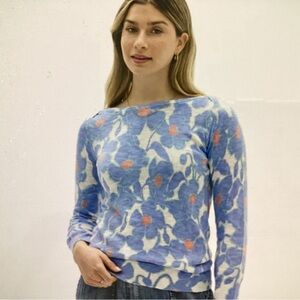 NEW Hatley Women's 3/4 sleeve knit Breton Blue Floral Blouse (small)